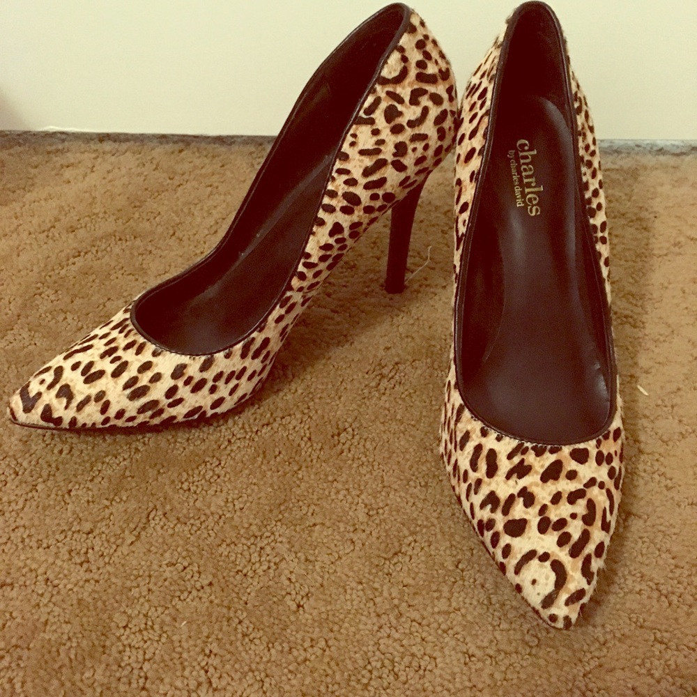 🌸SALE🌸 NWOT Charles David Leopard Print Heels